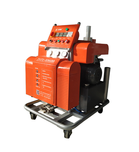 北京聚脲噴涂機噴涂后出現分層怎么處理(圖1)