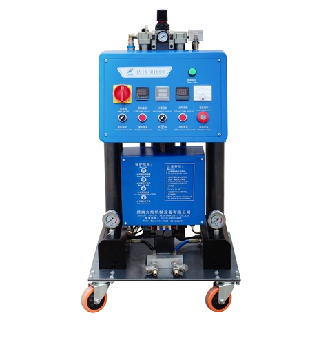 JNJX-Q1600型聚氨酯發(fā)泡機(jī)